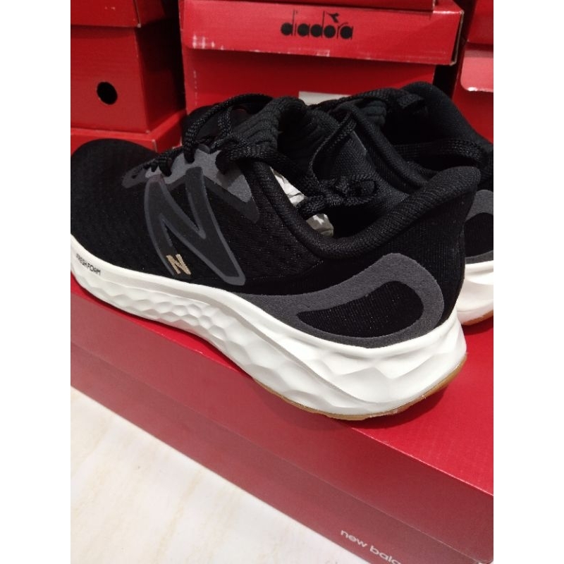 Sepatu New Balance Zante V3 Ballpark Shoes Baju,sepatu,topi,tas