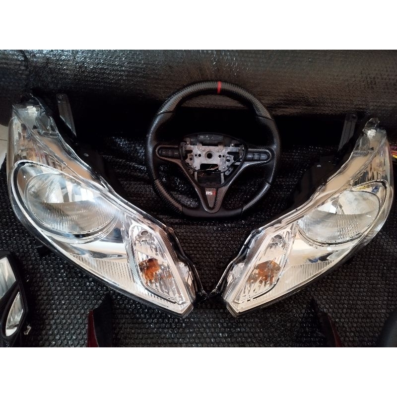 Jual headlamp Original honda FREED facelift pnp buat freed tahun 2009 ...