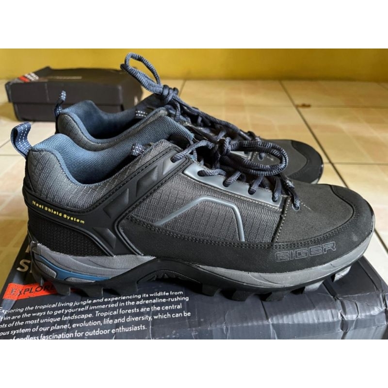 Jual Sepatu Gunung Eiger Tiger Claw 20 Grey Original Shopee Indonesia