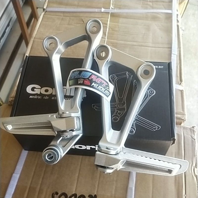 Jual FOOTSTEP POSTEP DUCATI PANIGALE NEW V4 POSTEP CB150R CBR K15 CBR ...