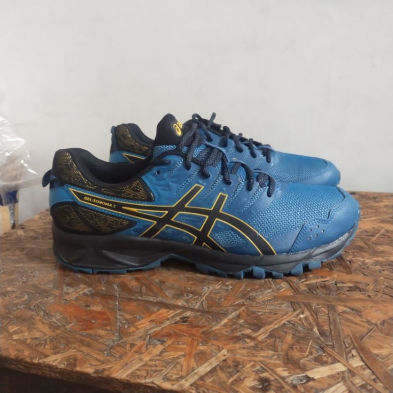 Harga sepatu clearance asics gel sonoma