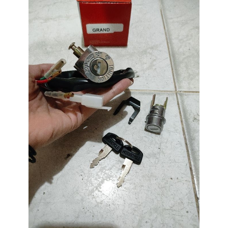 Jual Kunci Kontak Set Grand Astrea Legenda Kunci Jok Belakang Kualitas A Class Honda Shopee