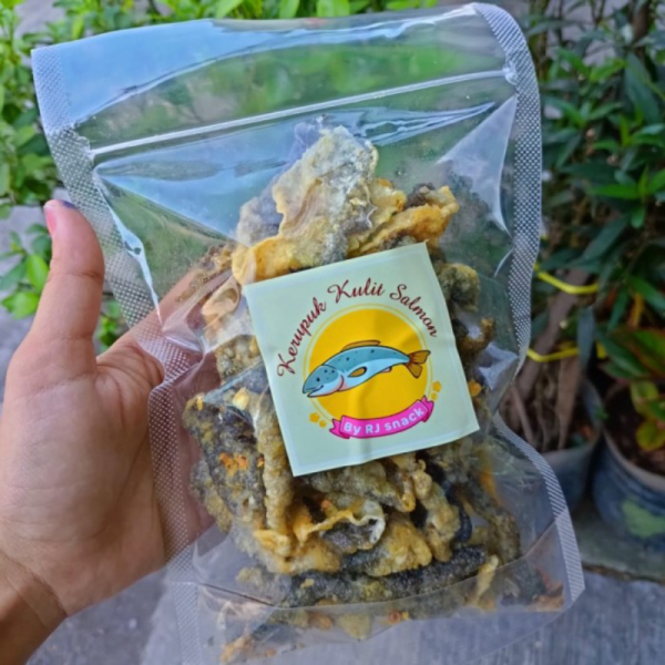 Jual 110gr Keripik Ikan Salmon Original Jual Kulit Kemasan Berkualitas