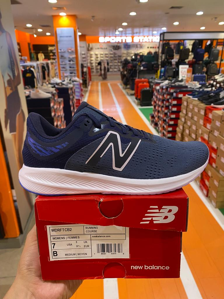 New balance running outlet course moyen