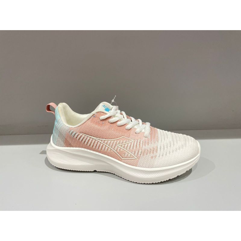 Jual DIADORA GRANO WOMEN'S RUNNING SHOES BEIGE Shopee Indonesia