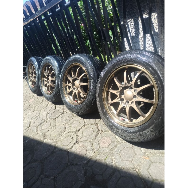 Jual 4 Velg R15 CE 38 Bronze pcd 114/100+Ban 185/65 avanza xenia futura ...
