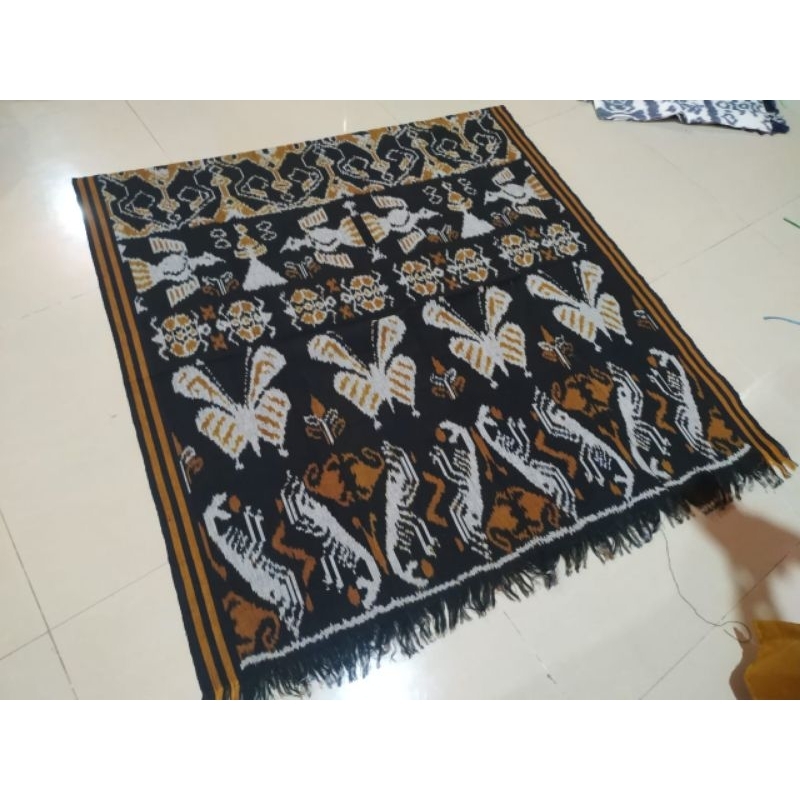 Jual Kain Tenun Blangket Selimut Tenun Tradisional Etnik Motif Hewan Ayam Kupu Kijang Sumba