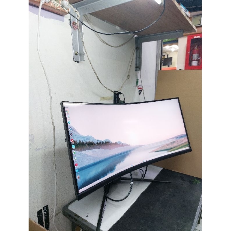 Jual MONITOR GAMING MSI CURVED 34 INCH,MPG ARTYMIS 343CQR LIKEE NEW ...