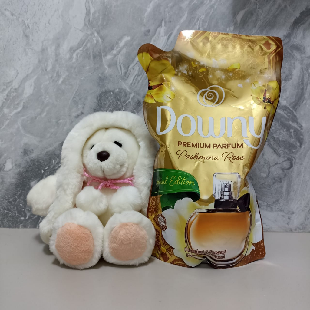 Jual Downy Pembut dan Pewangi Pakaian Pashmina Rose 550ml | Shopee ...