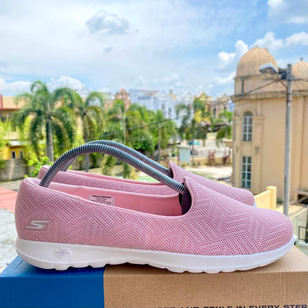 Skechers go outlet step lite indonesia