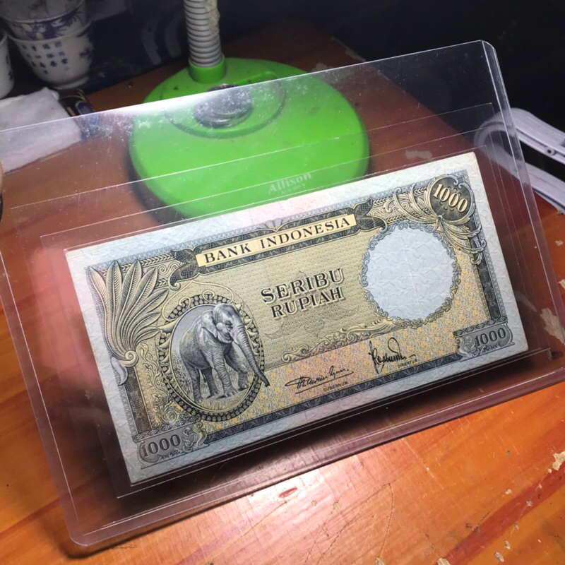 大人気新品  Gajah Rupiah 1000 Kuno Uang Jual 1957 Shopee | Cantik Seri 世界
