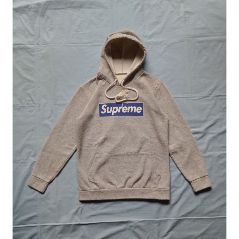 Supreme sweater made in korea outlet letra