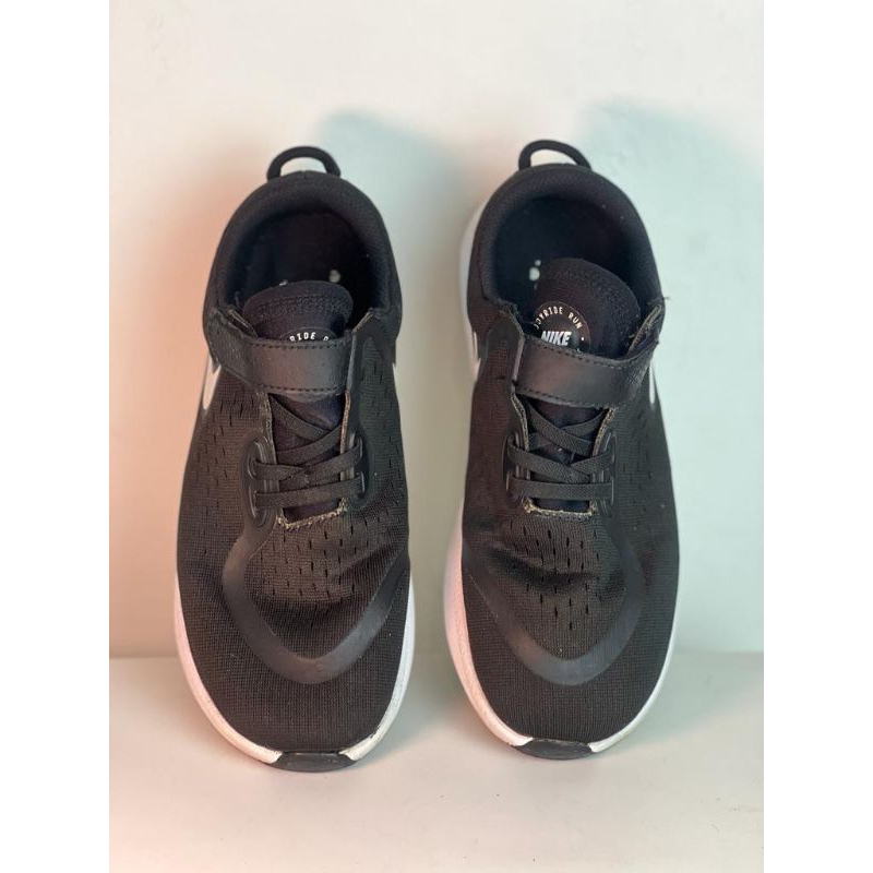 harga sepatu nike joyride original