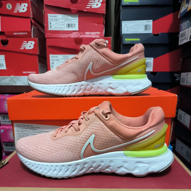 jual nike react
