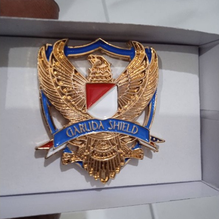 Jual brevet wing pin garuda shield lis biru | Shopee Indonesia