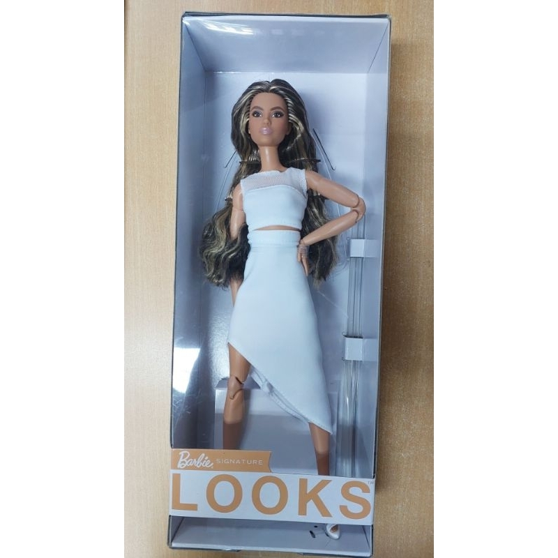 Jual barbie looks #1 original mattel | Shopee Indonesia