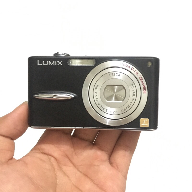 Panasonic LUMIX FX DMC-FX30 - デジタルカメラ