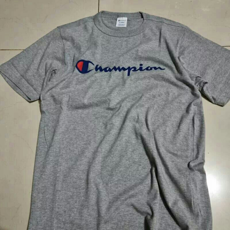 Jual T-Shrit Kaos Champion Script Original Japan market (C3