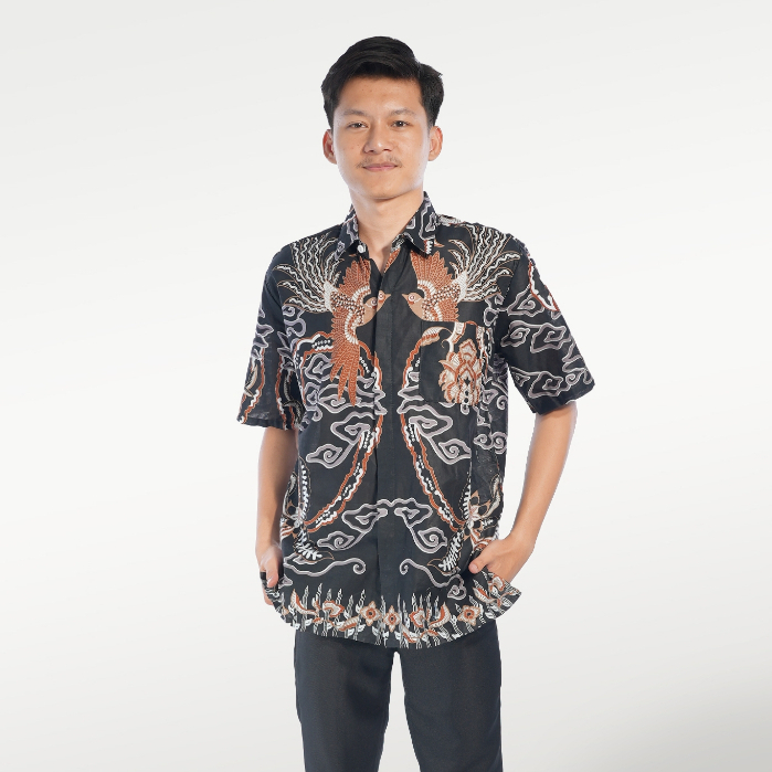 Jual BATIK TRUSMI Kemeja Lengan Pendek Batik Pria Motif Mega Mendung ...