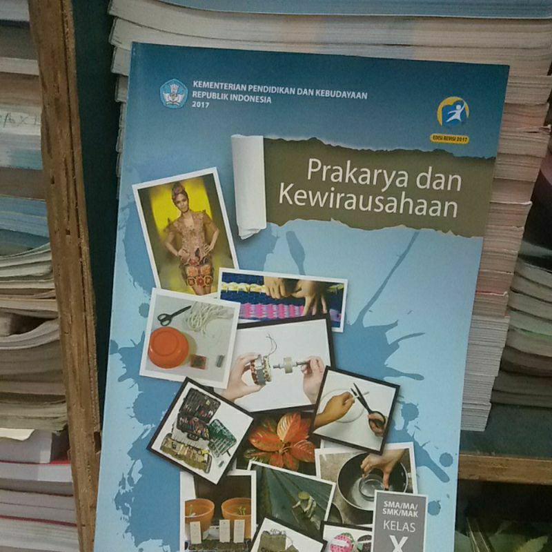 Jual Buku Prakarya Dan Kewirausahaan Kelas 10 Penerbit Pusat Pembukuan ...