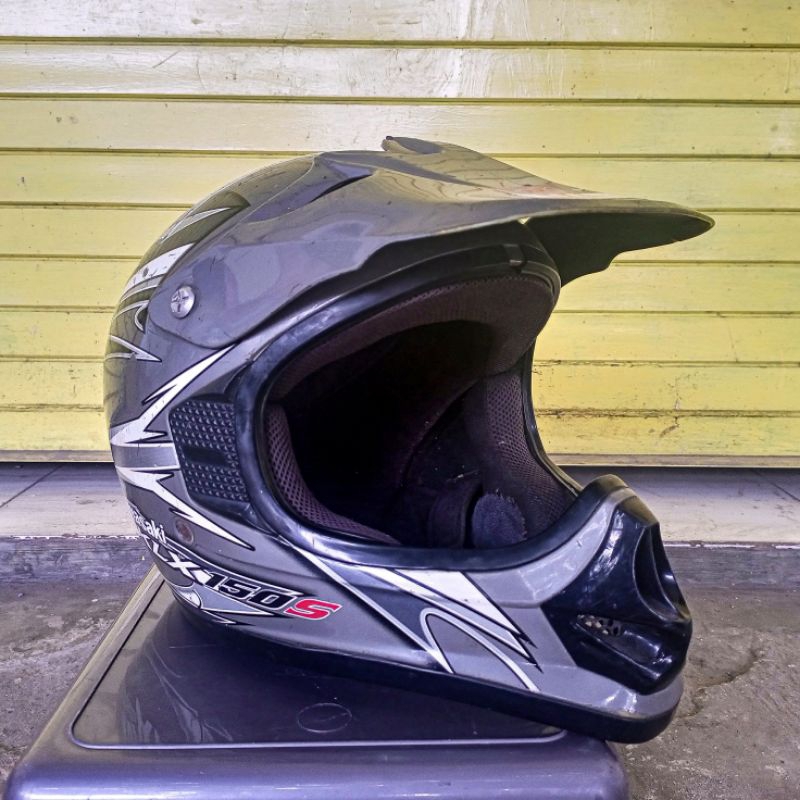 Jual Helm Cross/Trail Kawasaki KLX 150S | Grey (PRELOVED) | Shopee ...