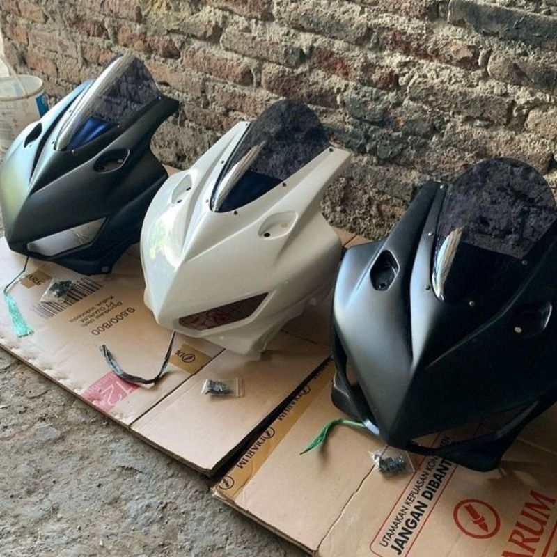 Jual COVER HEADLAMP MODEL SHARK KEDOK TAMENG PLUS WINDSHIELD CBR 150R
