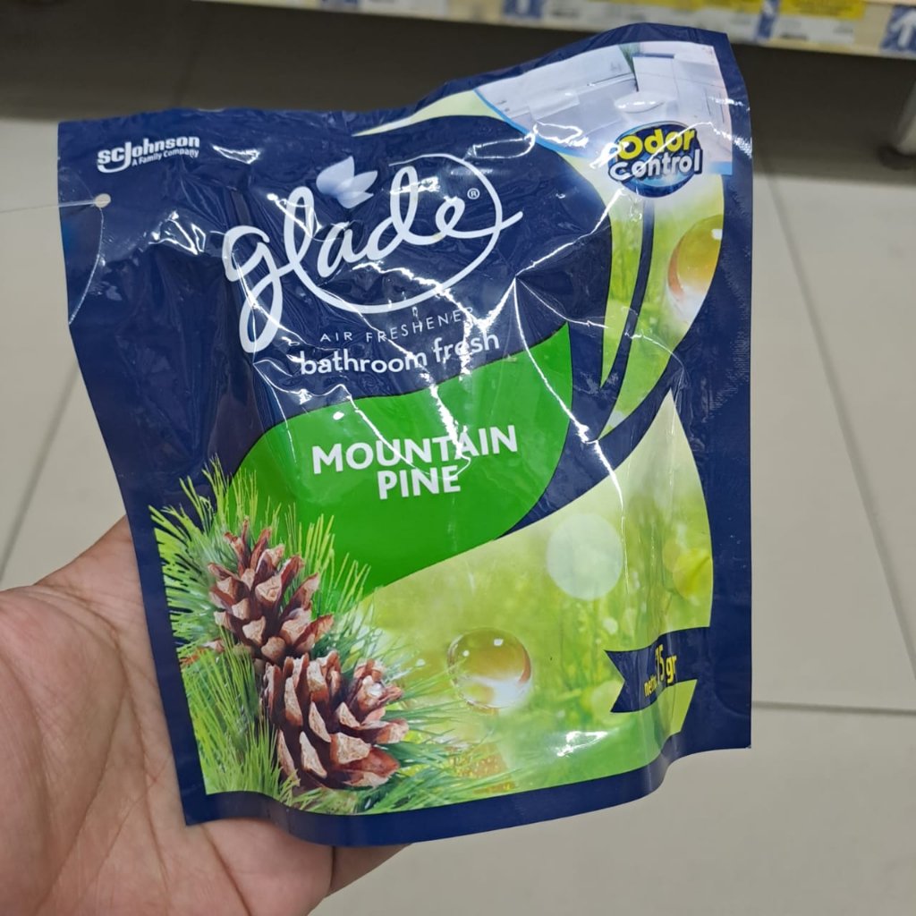 Jual Glade Bathroom Air Freshener Mountain Pine Refill 75 gr Shopee