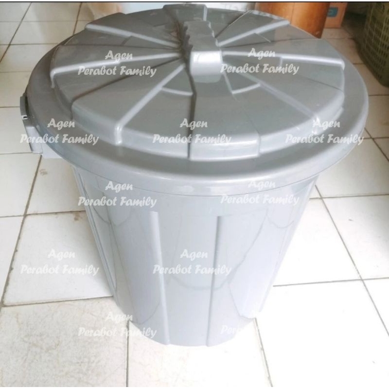 Jual Ember Air Plastik Jumbo 80 Liter Tong Air 80l Besar Tong Sampah 80 L Shopee Indonesia 3811