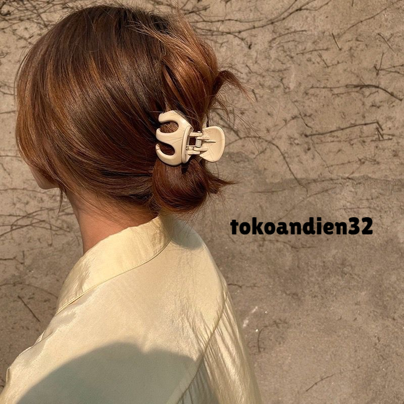 Jual JEDAI SUPER JUMBO 7 CM JEDAI RAMBUT VENUS JUMBO JEPIT KOREA JEPIT ...