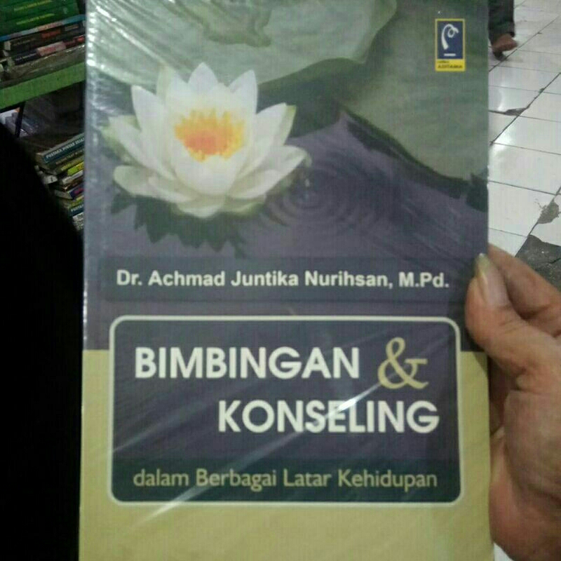 Jual BUKU BIMBINGAN & KONSELING DALAM BERBAGAI LATAR KEHIDUPAN | Shopee ...