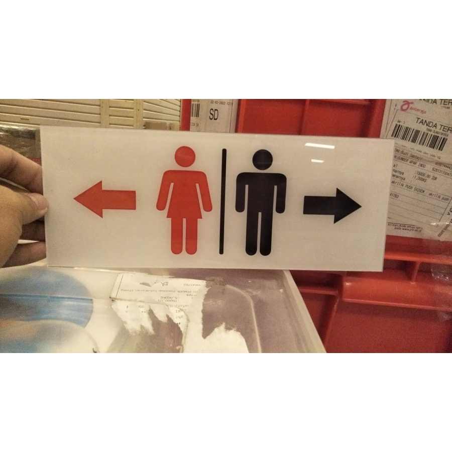 Jual Akrilik Sign Arah Toilet Wanita Dan Pria Ukuran 10x25cm Sign Rambu K3 Akrilik Toilet 9358