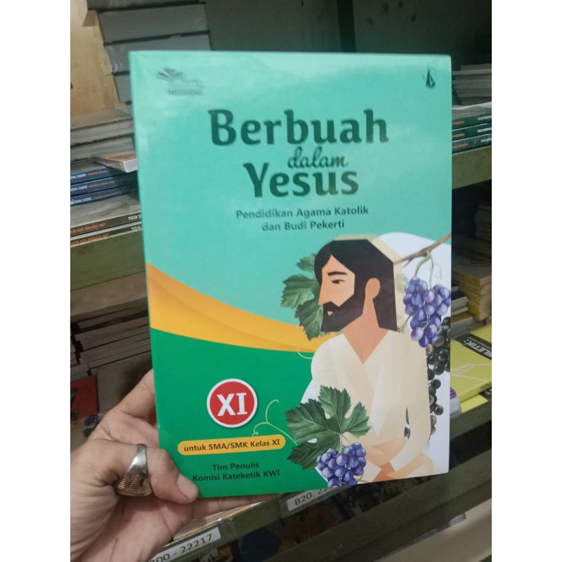 Jual BUKU KELAS 11 BERBUAH DALAM YESUS | Shopee Indonesia