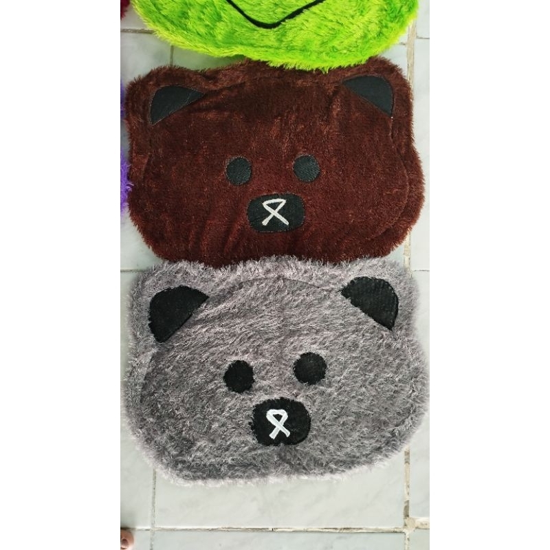 Jual KESET KAKI KARAKTER BULU RASFUR UKURAN 60X40CM | Shopee Indonesia