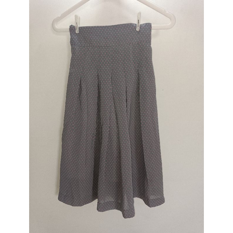 Rok Pendek Slavery Grey