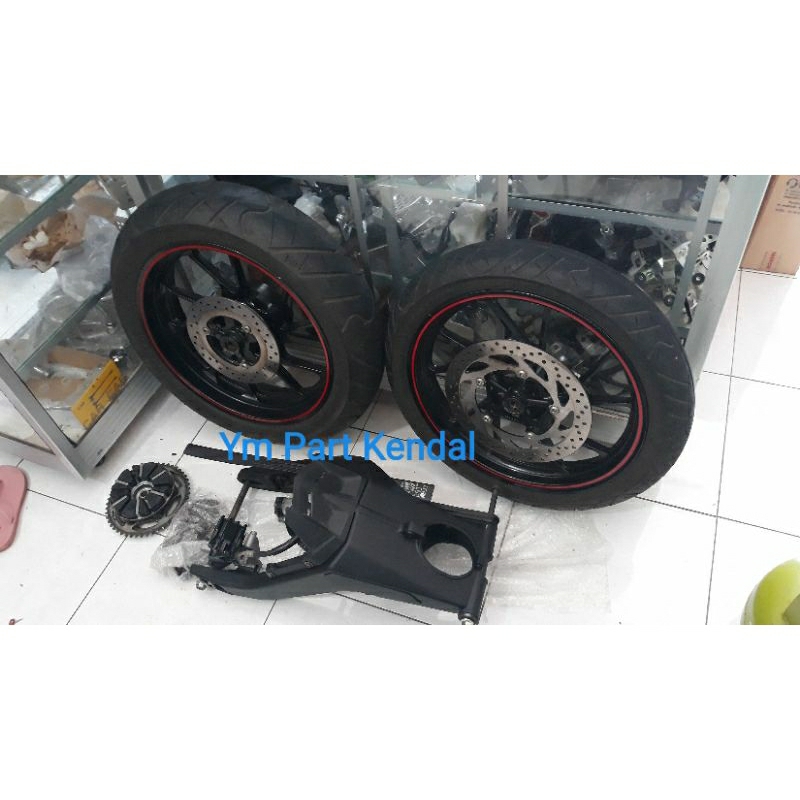 Jual Velg R15V3 Arm R15V3 Set Velg R15V4 R15VVA Pengereman Disk ...