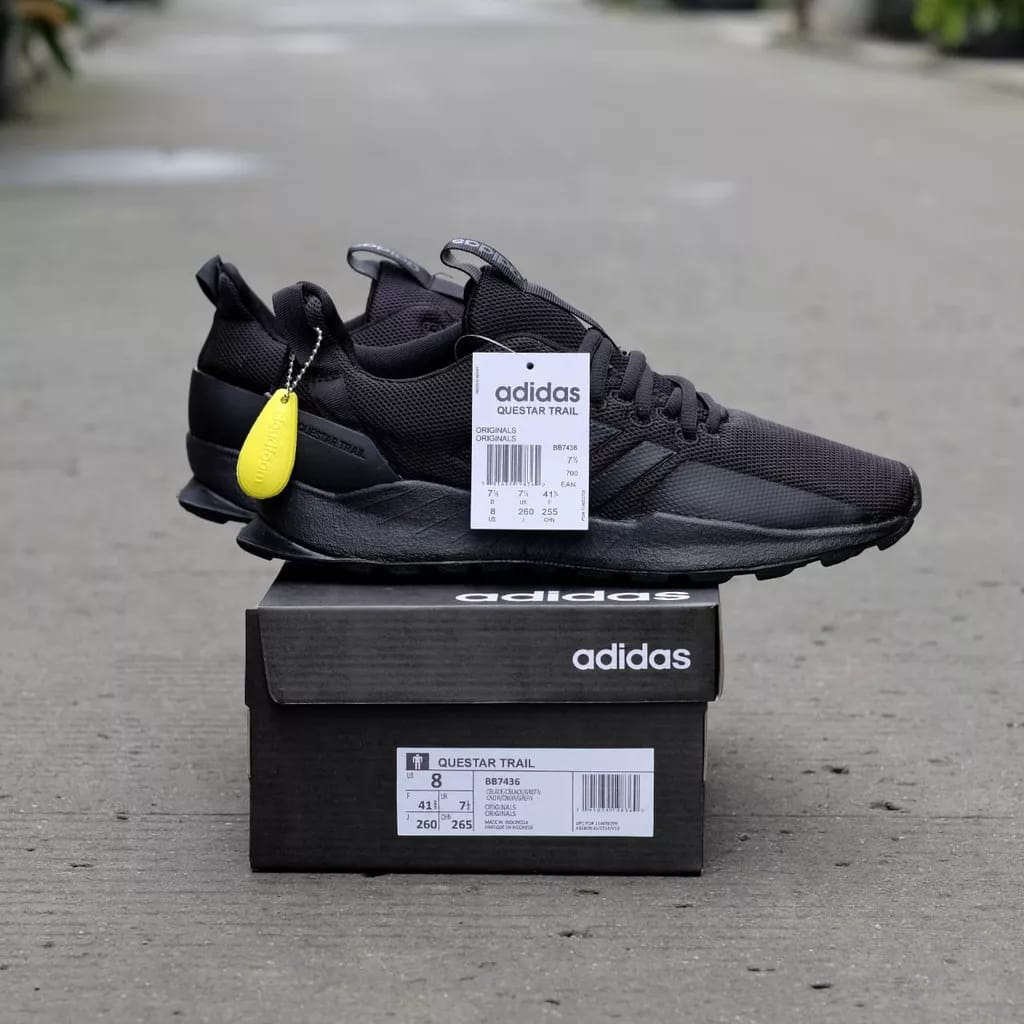 Adidas zx hotsell flux triple black