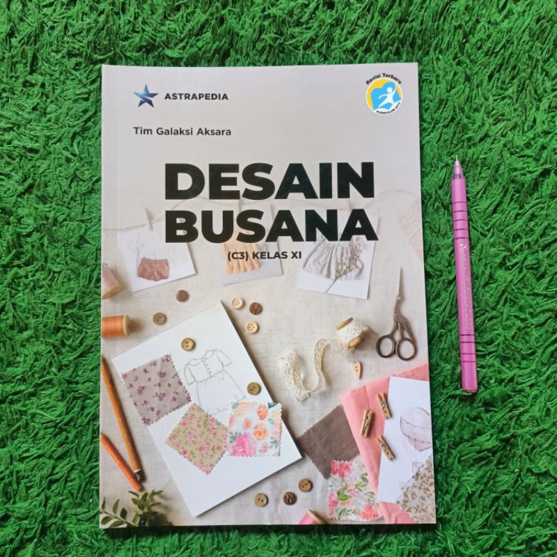 Jual ORIGINAL BUKU DESAIN BUSANA KELAS 11 C3 SMK | Shopee Indonesia