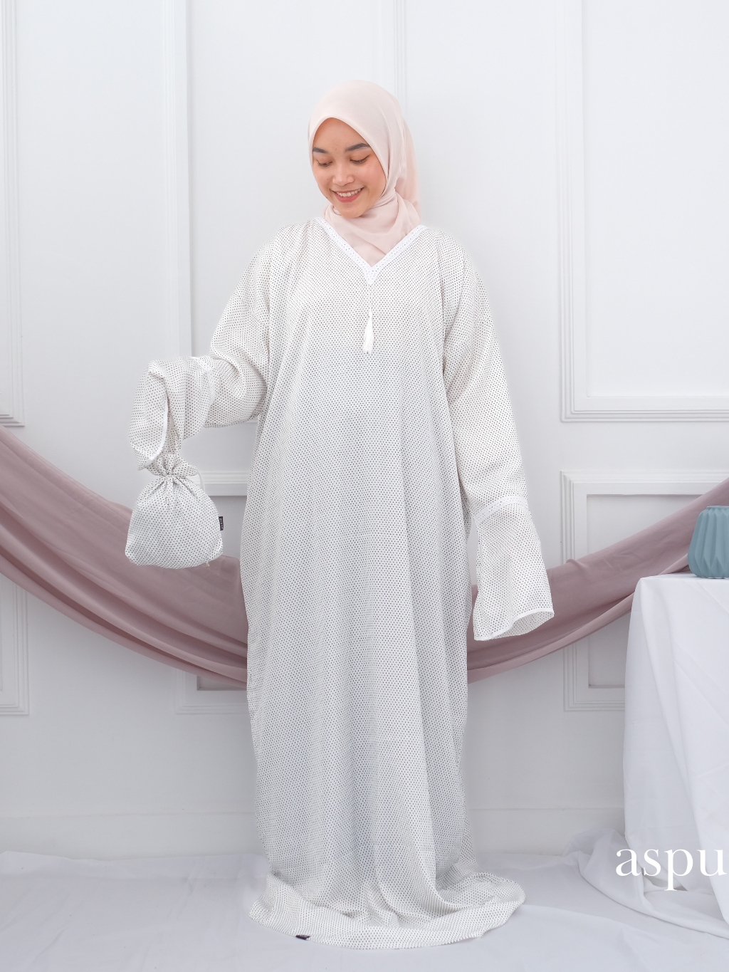 Jual ASPUT - Polka Glow Mukena Abaya Turki | Shopee Indonesia