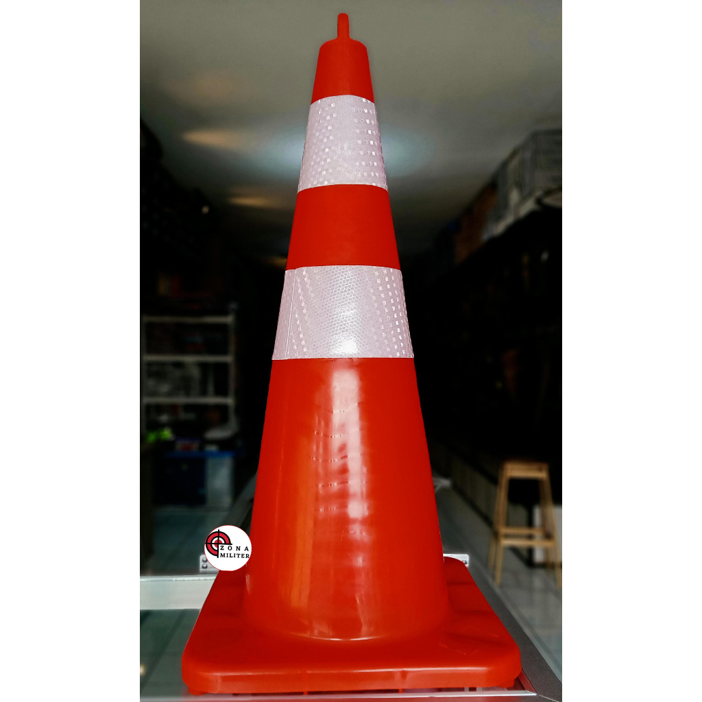 Jual Traffic Cone 70cm Cantolan/ Traffic Cone Rubber Hole / Kerucut ...