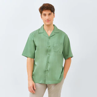 M231 Kemeja Pria Basic Polos Hawaii Oversized Pendek Hijau 2190I
