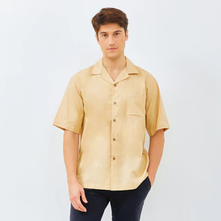M231 Kemeja Pria Basic Polos Hawaii Oversized Pendek Cream 2190L
