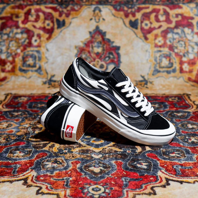 Jual Vans Old Skool Style 36 Decon SF “Flames” Black White - Main Image
