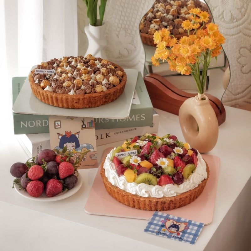 Jual CRUMBLE RUMBLE Fruit tart / Fruit pie / Pie buah / Korean cake ...