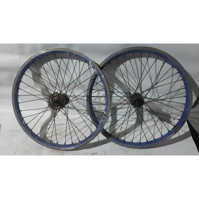 Jual VELG SEPEDA R20 CAKRAM SEKEN BEKAS LAYAK PAKAI , 6 Speed , Cakram ...