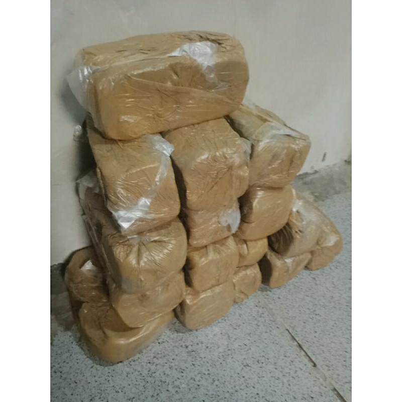 tanah liattt superr 10biji per biji 1kg