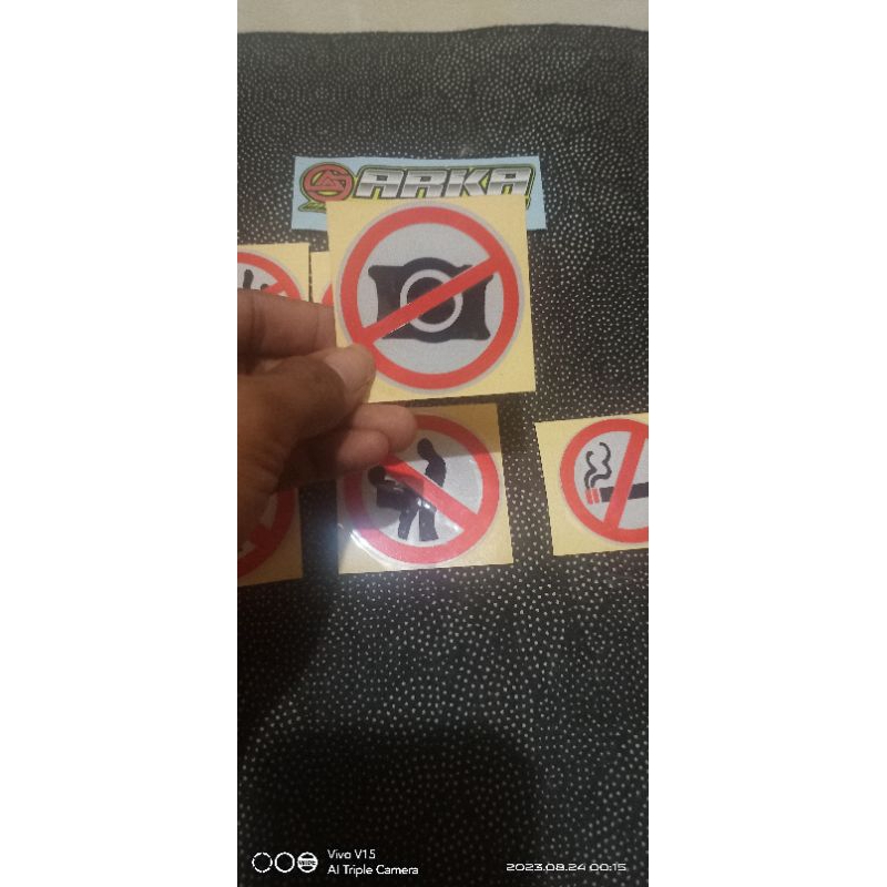 Jual STICKER DI LARANG PEGAN,KAKI,KAMERA,ROKOK UKURAN 5X5CM | Shopee ...