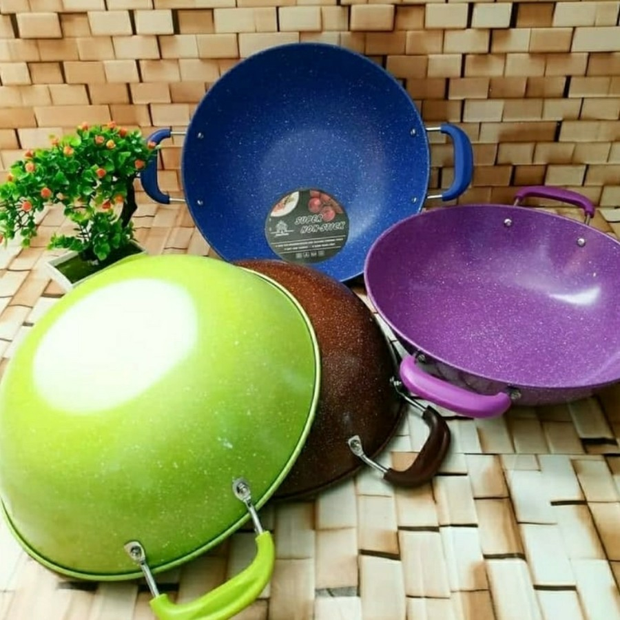 Jual Wajan Enamel Warna Warni 32 Dan 34 Cm Kuali Enamel Kuping Anti