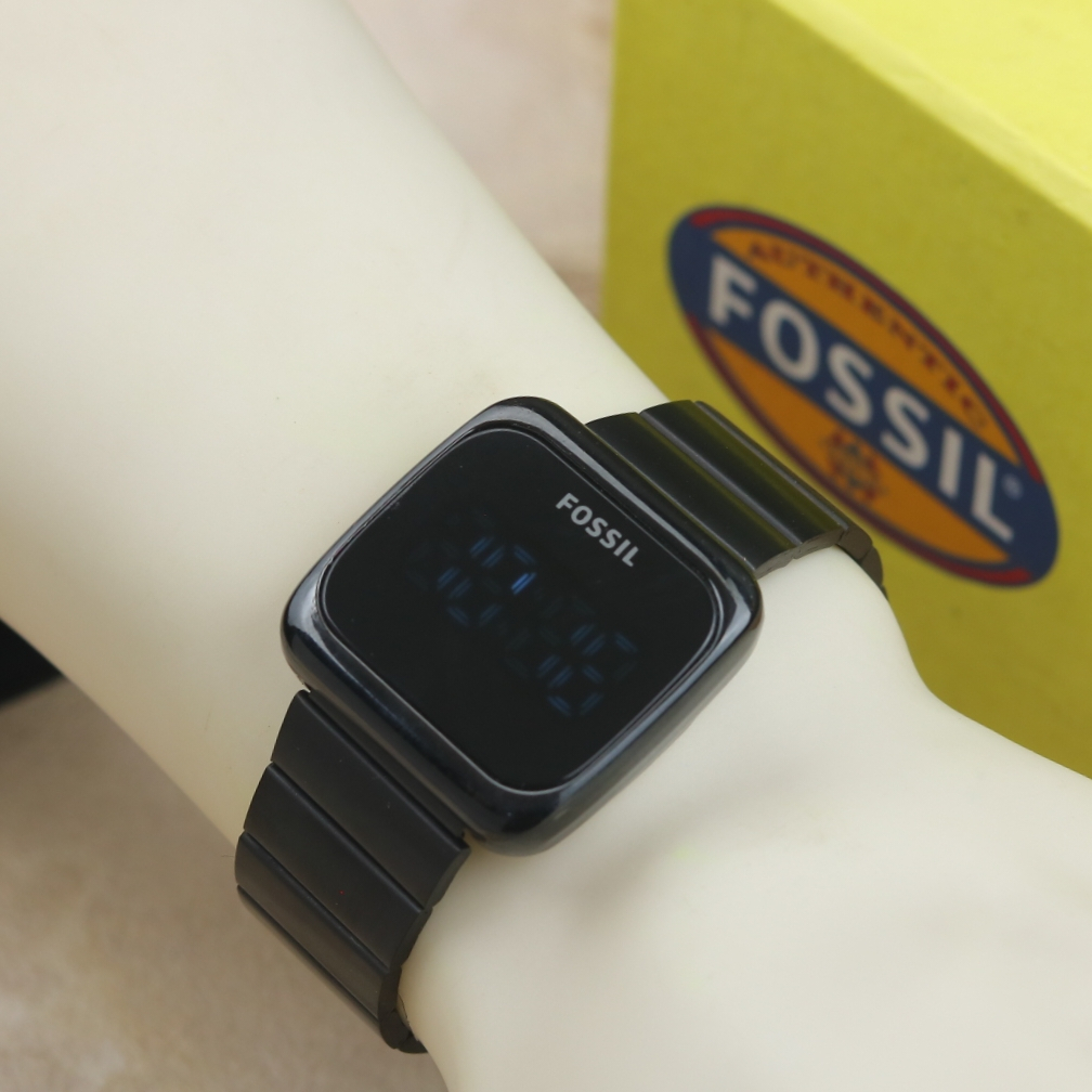 Jual BEST SELLER !!! JAM TANGAN LED DIGITAL MURAH KEKINIAN BANGET