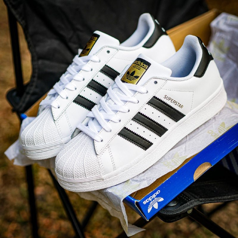 superstar foundation black