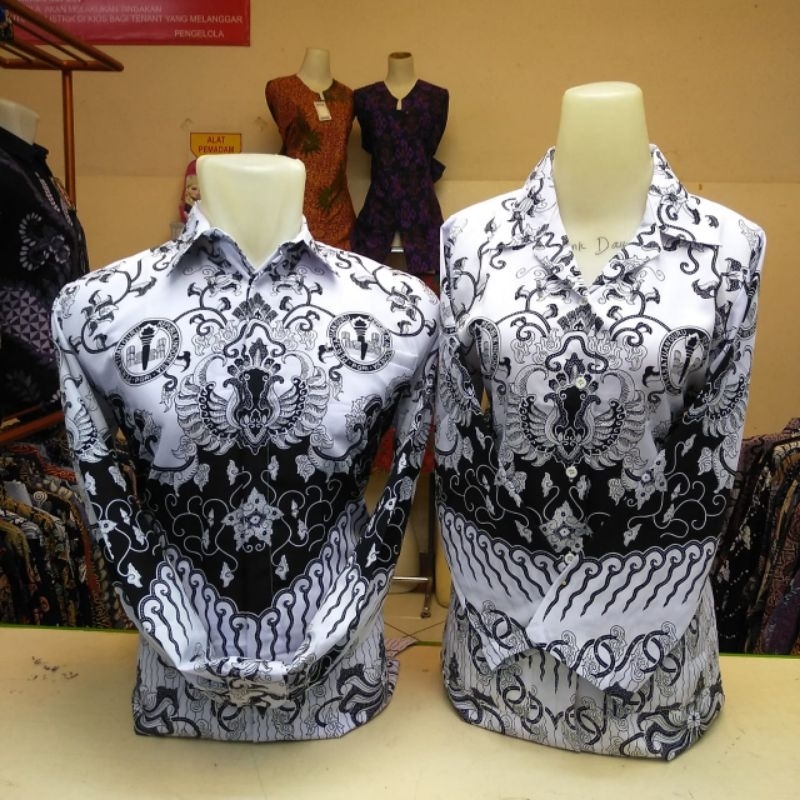 Jual Batik seragam korpri hitam putih / batik korpri guru/batik kopri ...